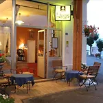 Hotel De La Publier