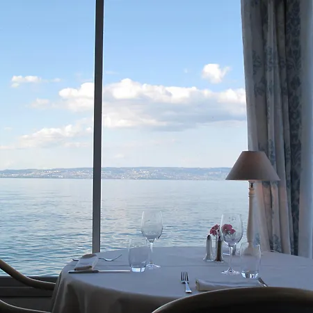 De La Hotel 3*